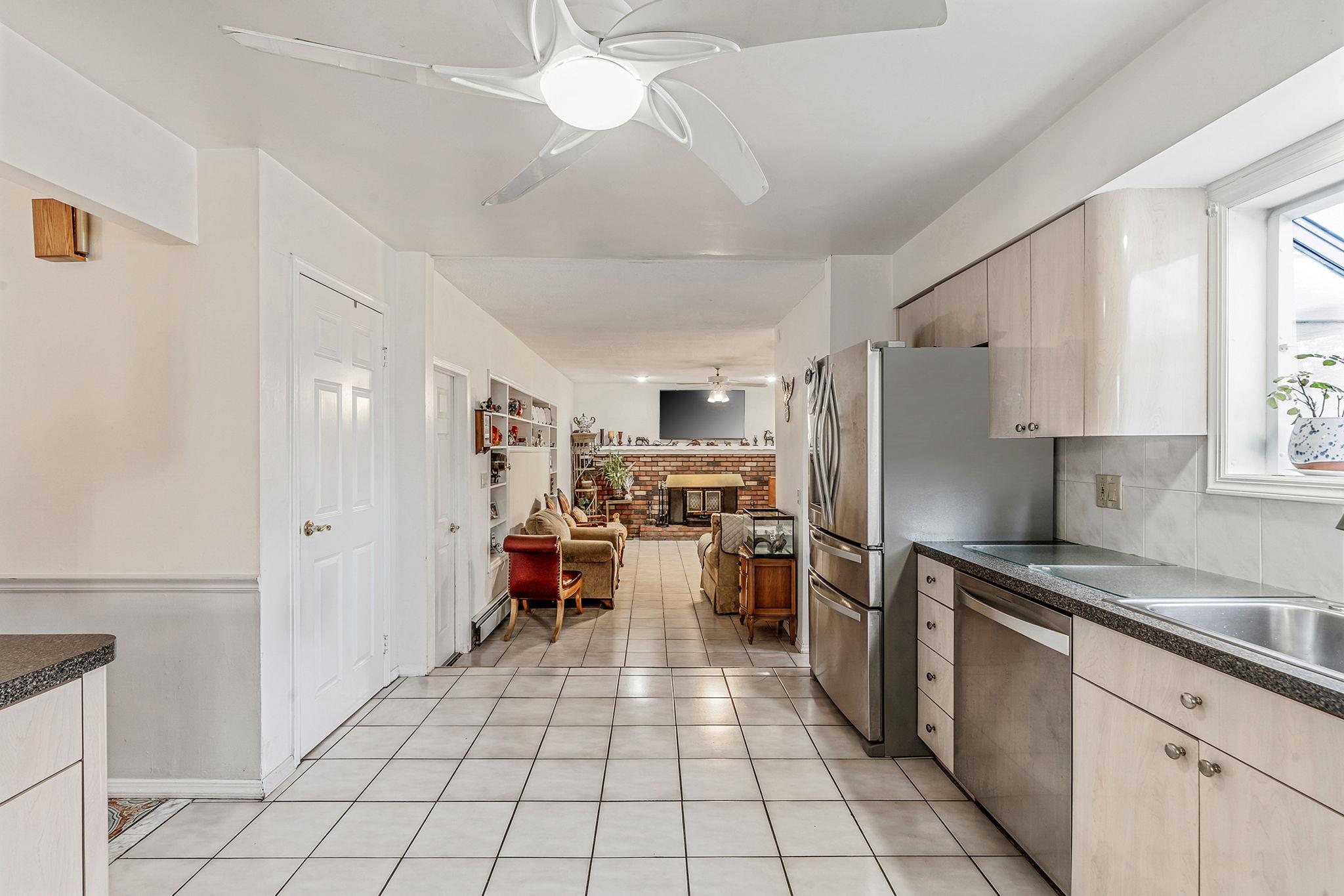 299 Marlin Street, Dix Hills, New York image 21