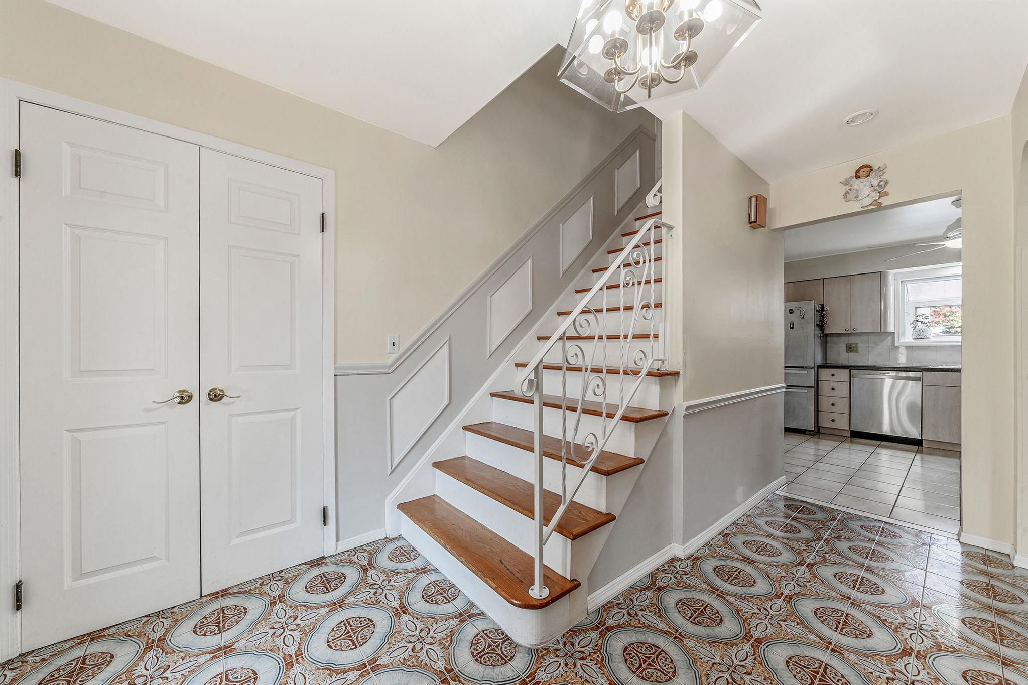 299 Marlin Street, Dix Hills, New York image 23