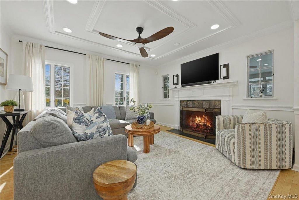 Photo of 210 Clinton Road, Garden City, NY 11530 (MLS # 950542)