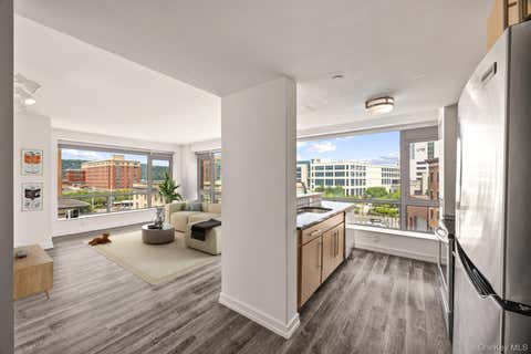 Apartment For Rent - 66 Main Street #916<br/> Westchester County, Yonkers, NY 10701
