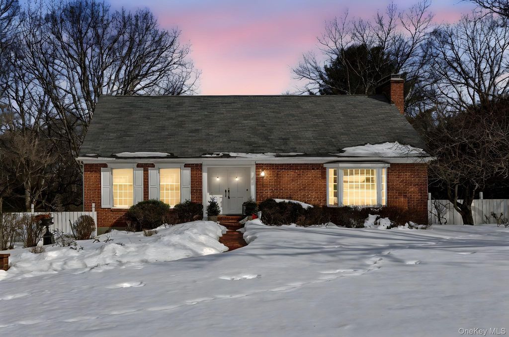 Photo of 56 Glenvue Drive, Carmel, NY 10512 (MLS # 967440)