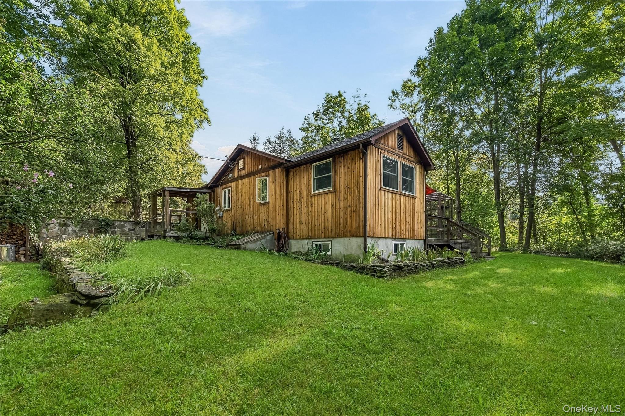 18 Schueler Road