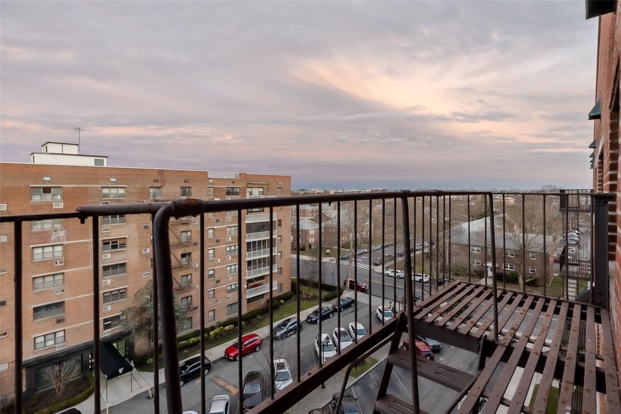 88-25 155 Avenue #6L, Howard Beach, New York image 20