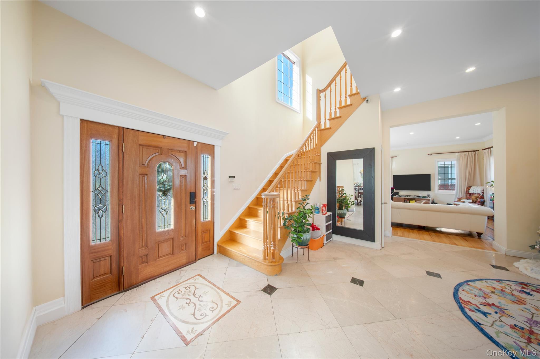 66-19 Commonwealth Boulevard