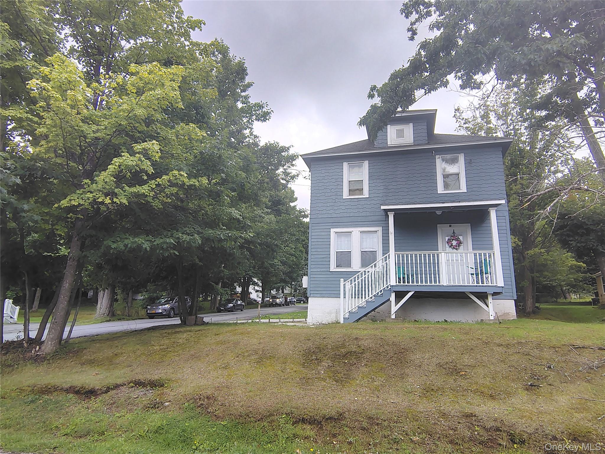 12 Emma Street