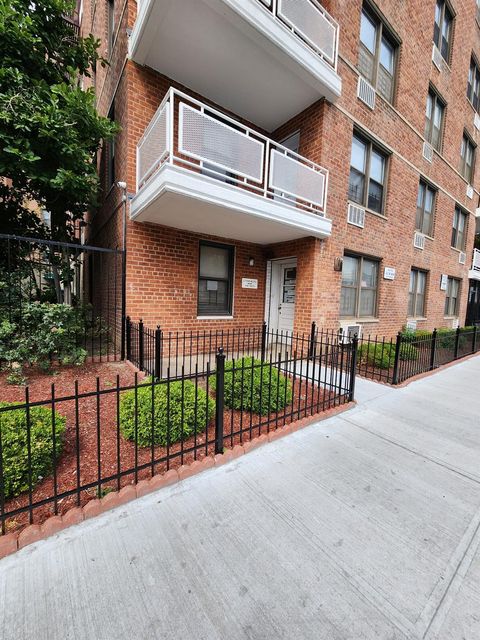 Photo of 100-25 Queens Boulevard #105, Forest Hills, NY 11375 (MLS # 890711)