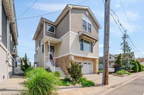 Photo of 23 Arthur Street, Baldwin, NY 11510 (MLS # 884786)