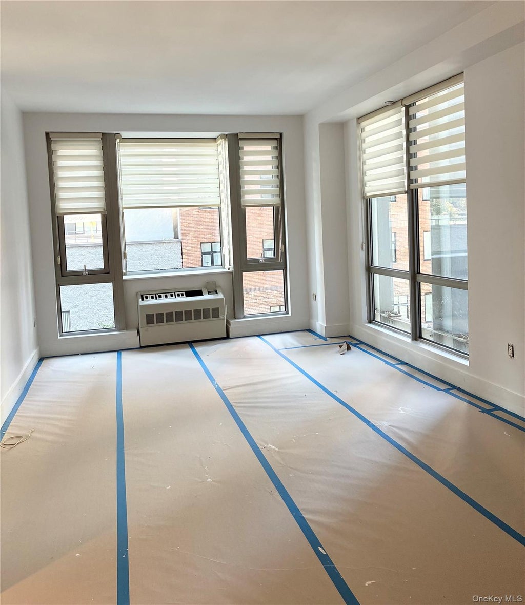Photo of 44-15 Purves Street #5A, Long Island City, NY 11101 (MLS # 1057479)