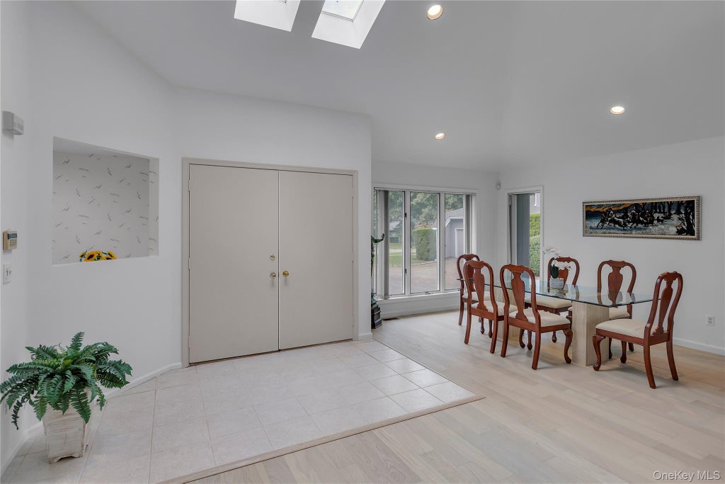 Photo of 6 Gerriet Court, Northport, NY 11768 (MLS # 1057543)