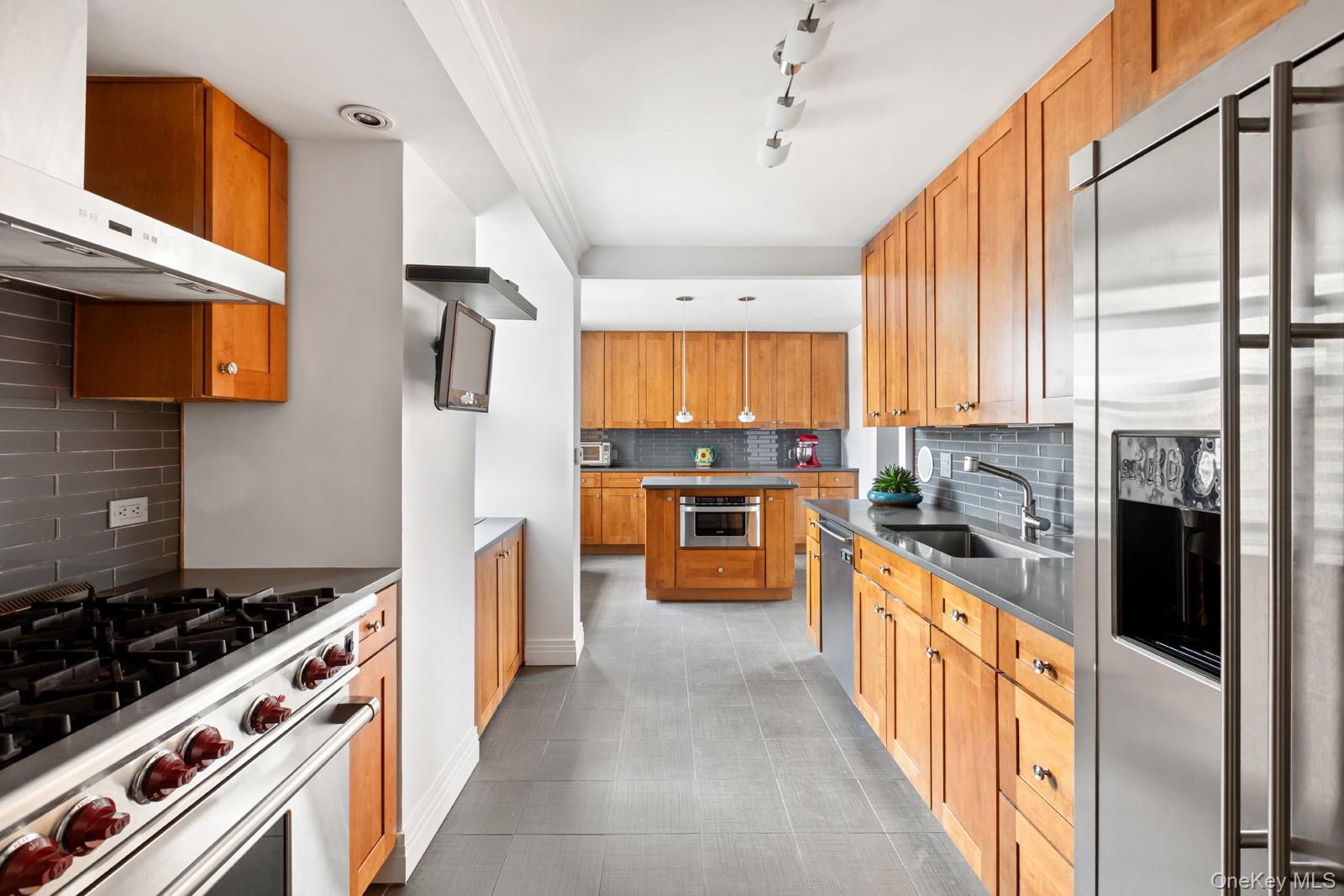 444 E 86th Street 17F