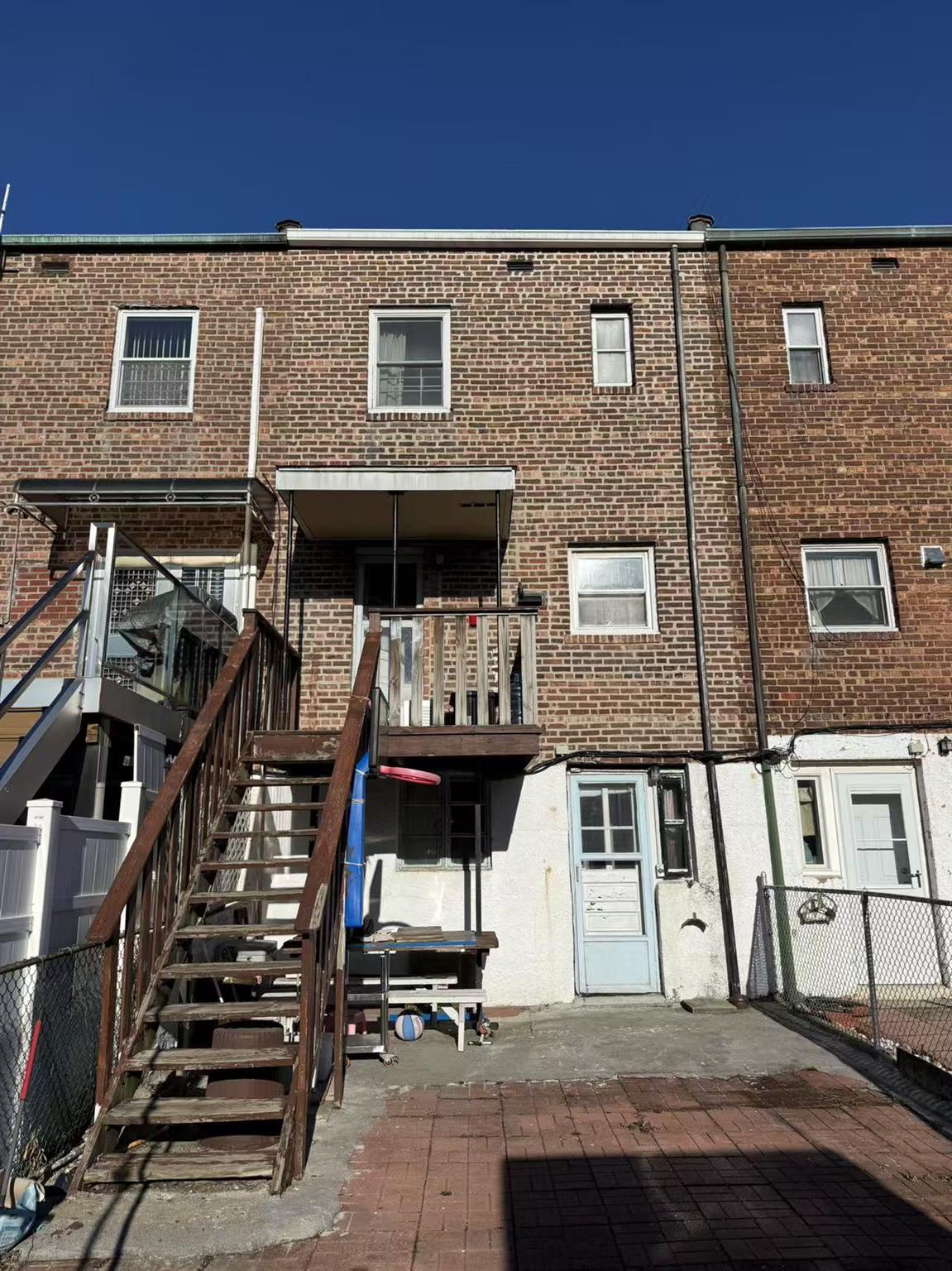 6022 77th Place, Middle Village, New York image 2