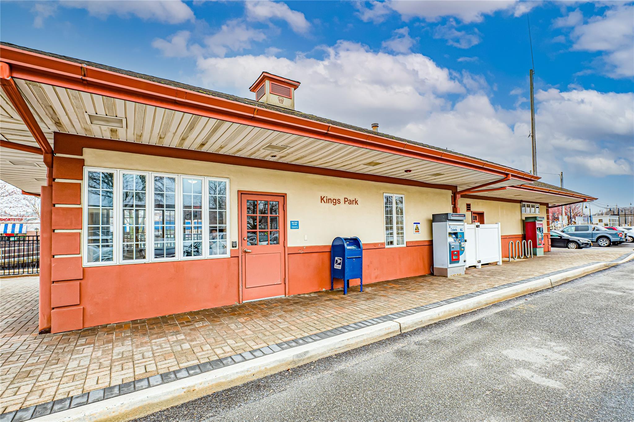49 Carlson Avenue, Kings Park, Florida image 12