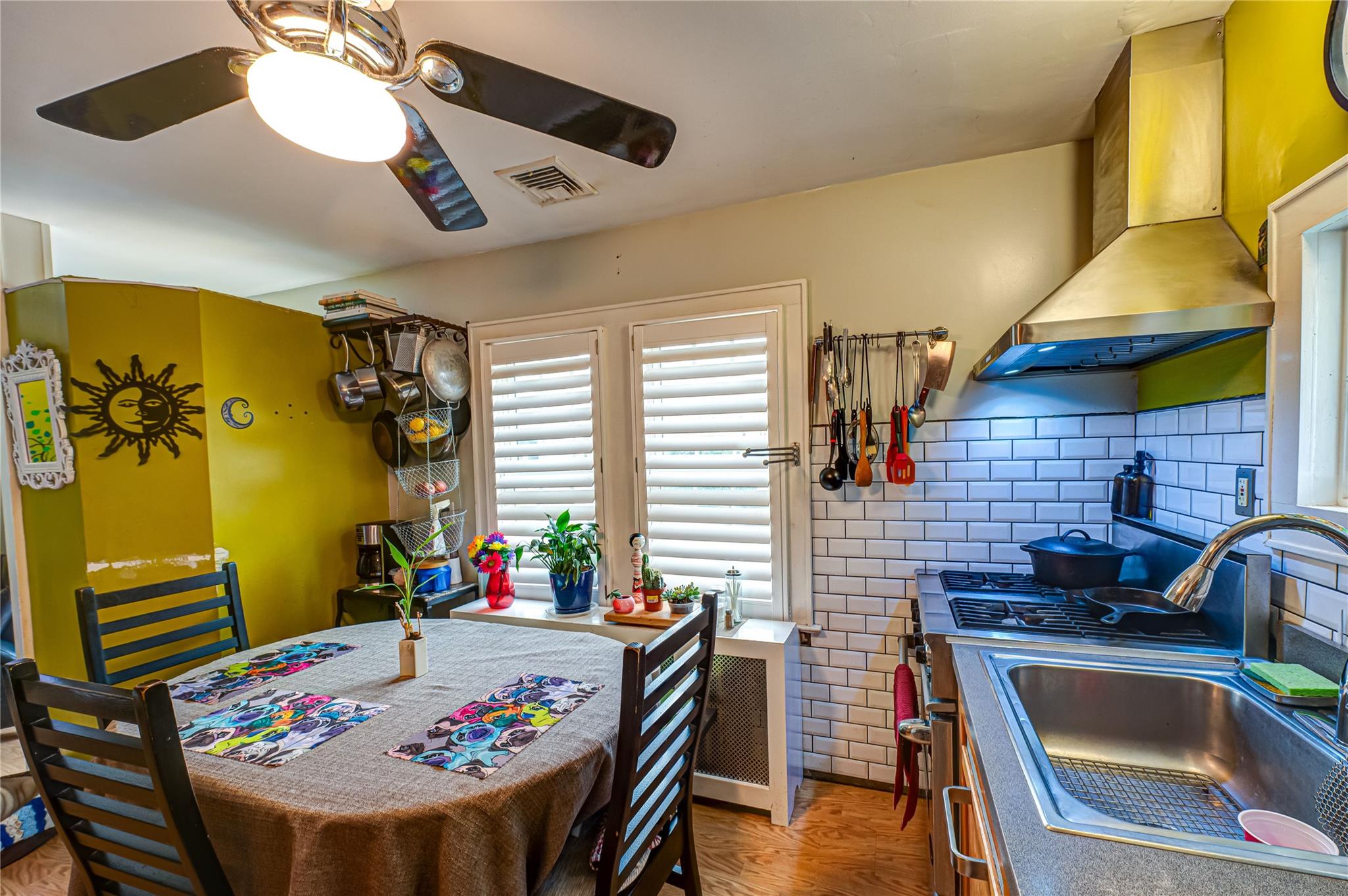 49 Carlson Avenue, Kings Park, Florida image 5