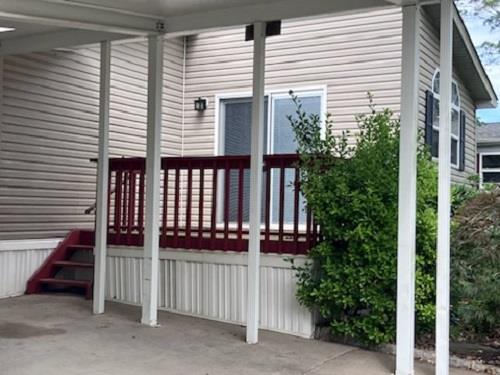 1661 Old Country Road 120