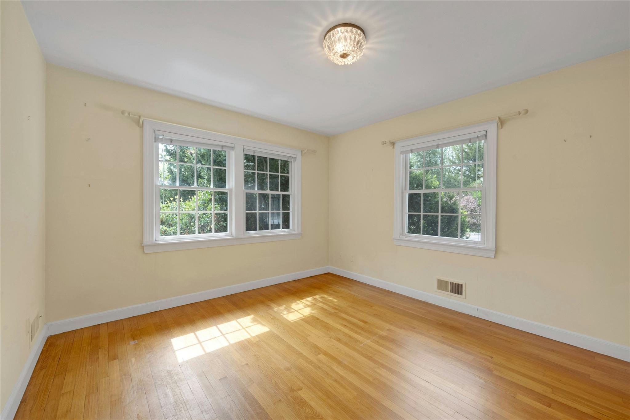 59 Oriole Road, Yonkers, New York image 15