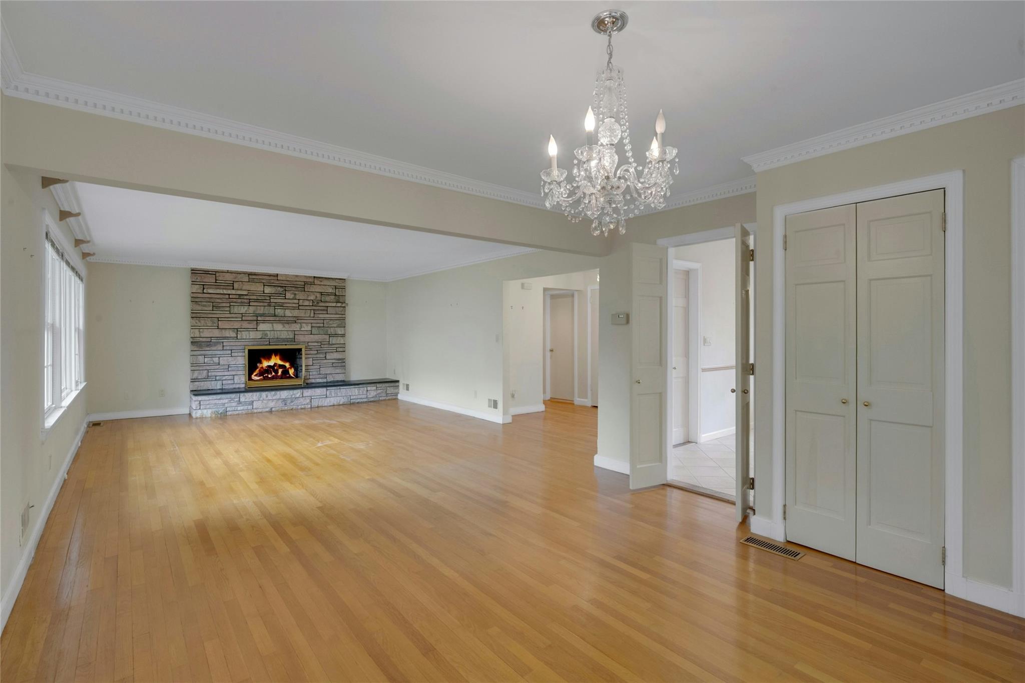 59 Oriole Road, Yonkers, New York image 8