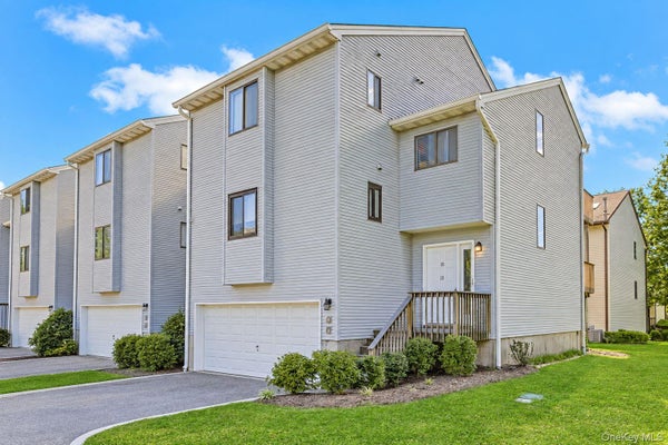 13 JAMES CT, NANUET, NY 10954 - Image b8c47cbc35b310df093f9d9fc3ddf77c/1758121970
