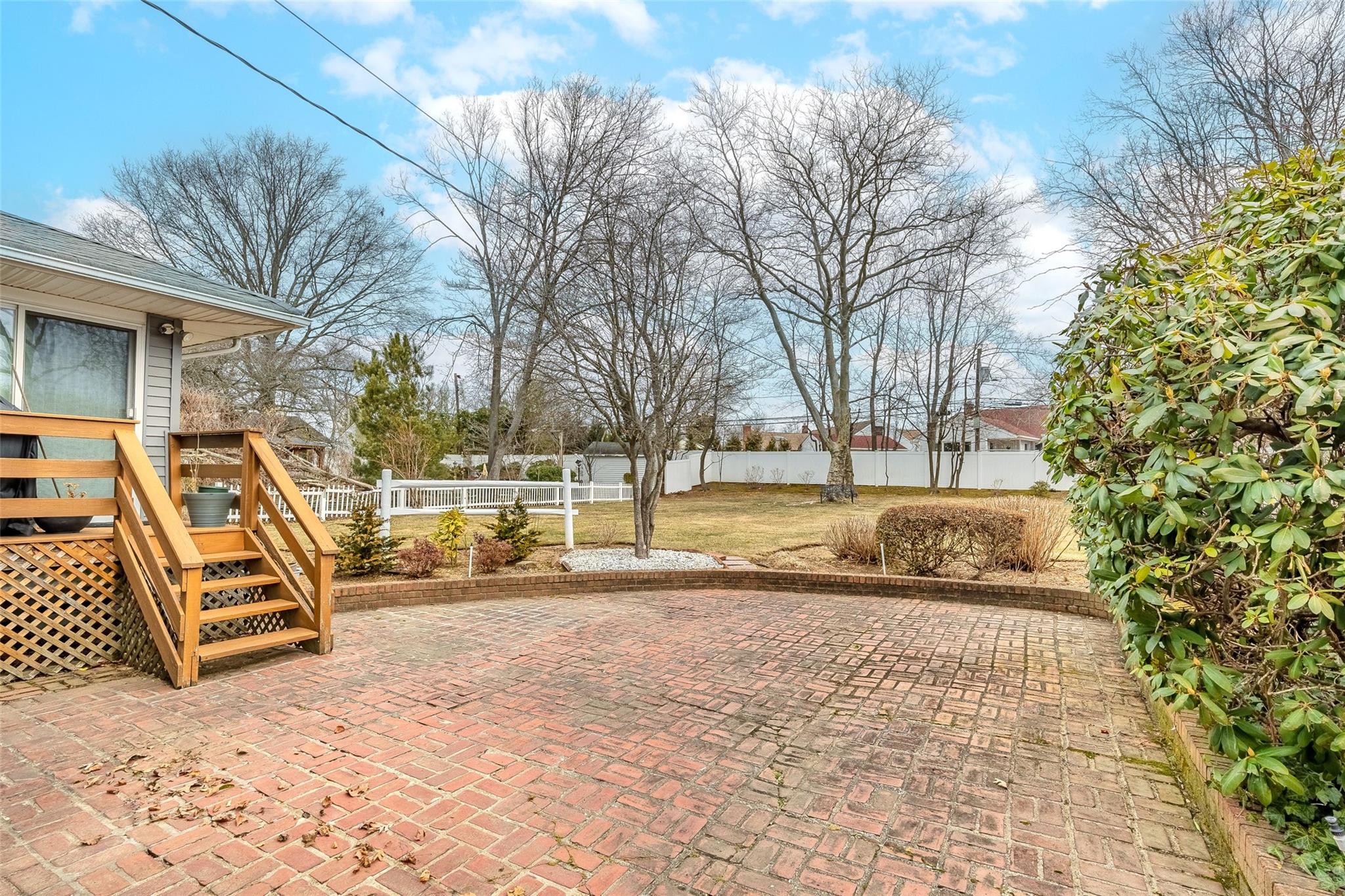 719 Richmond Road, East Meadow, New York image 5