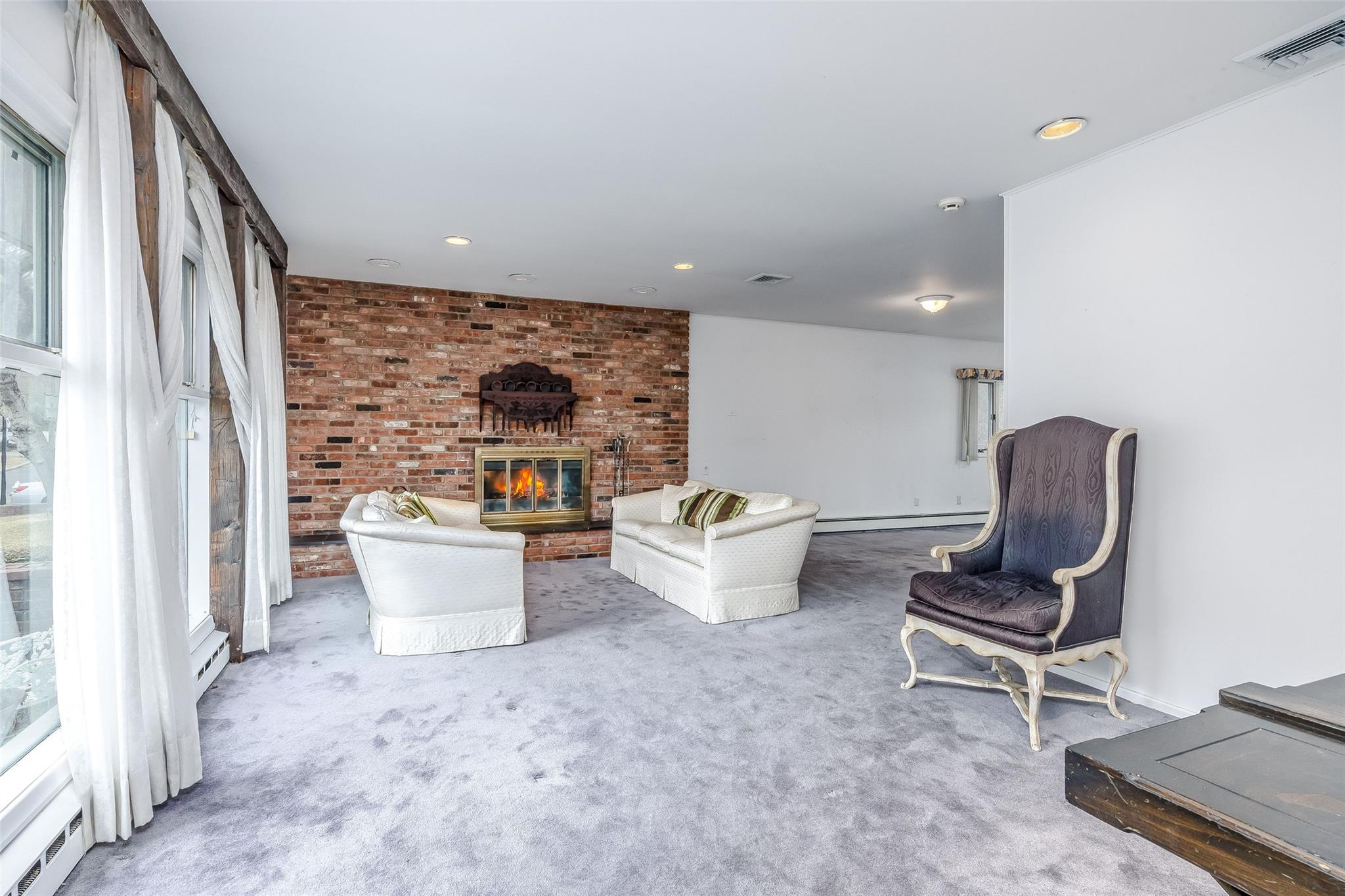 719 Richmond Road, East Meadow, New York image 14