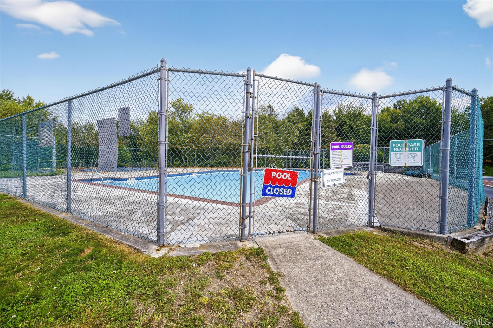 Middletown, New York 10940, United States, 2 Bedrooms Bedrooms, ,2 BathroomsBathrooms,Residential,Active,218283