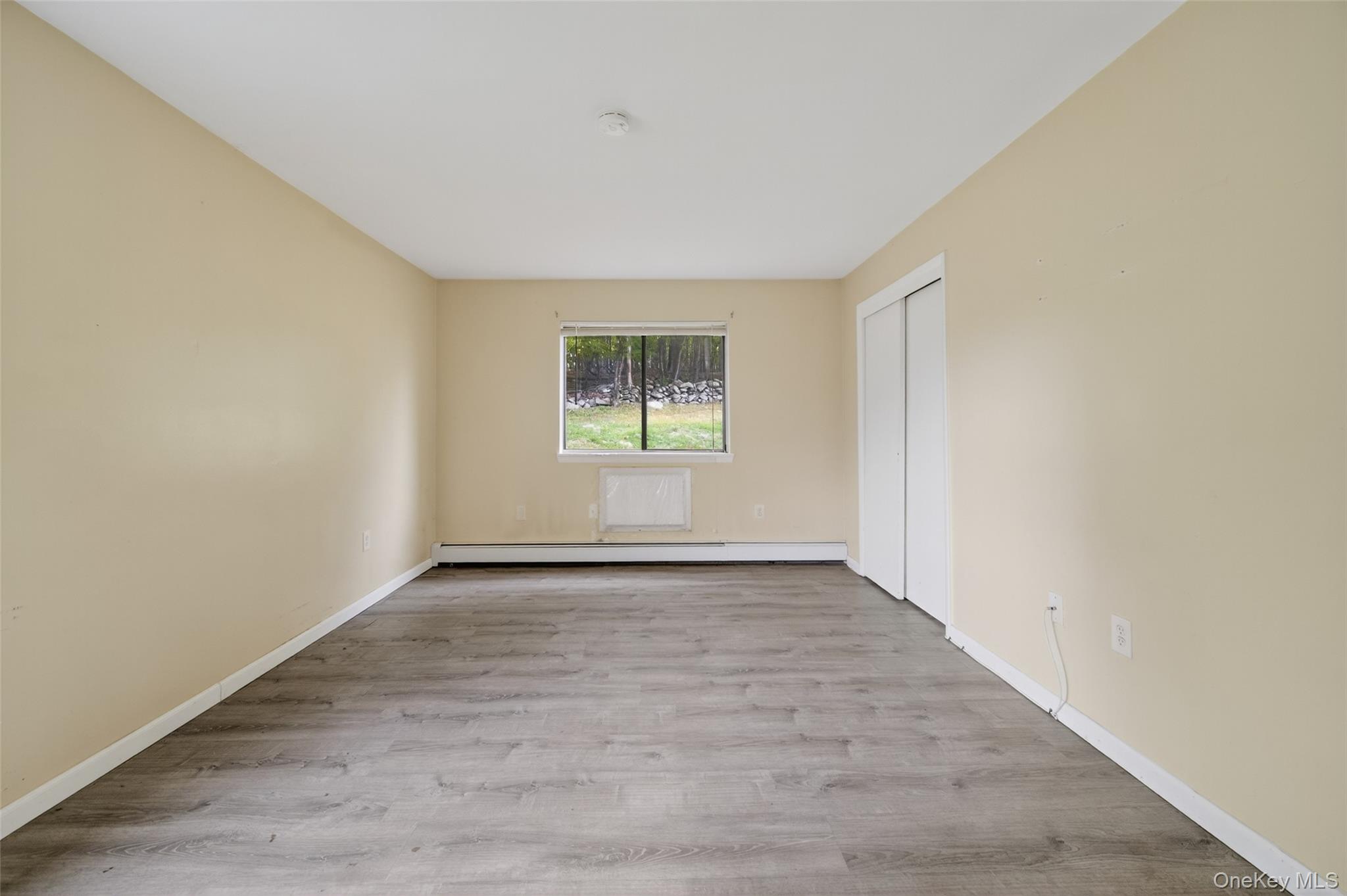 Middletown, New York 10940, United States, 2 Bedrooms Bedrooms, ,2 BathroomsBathrooms,Residential,Active,218283