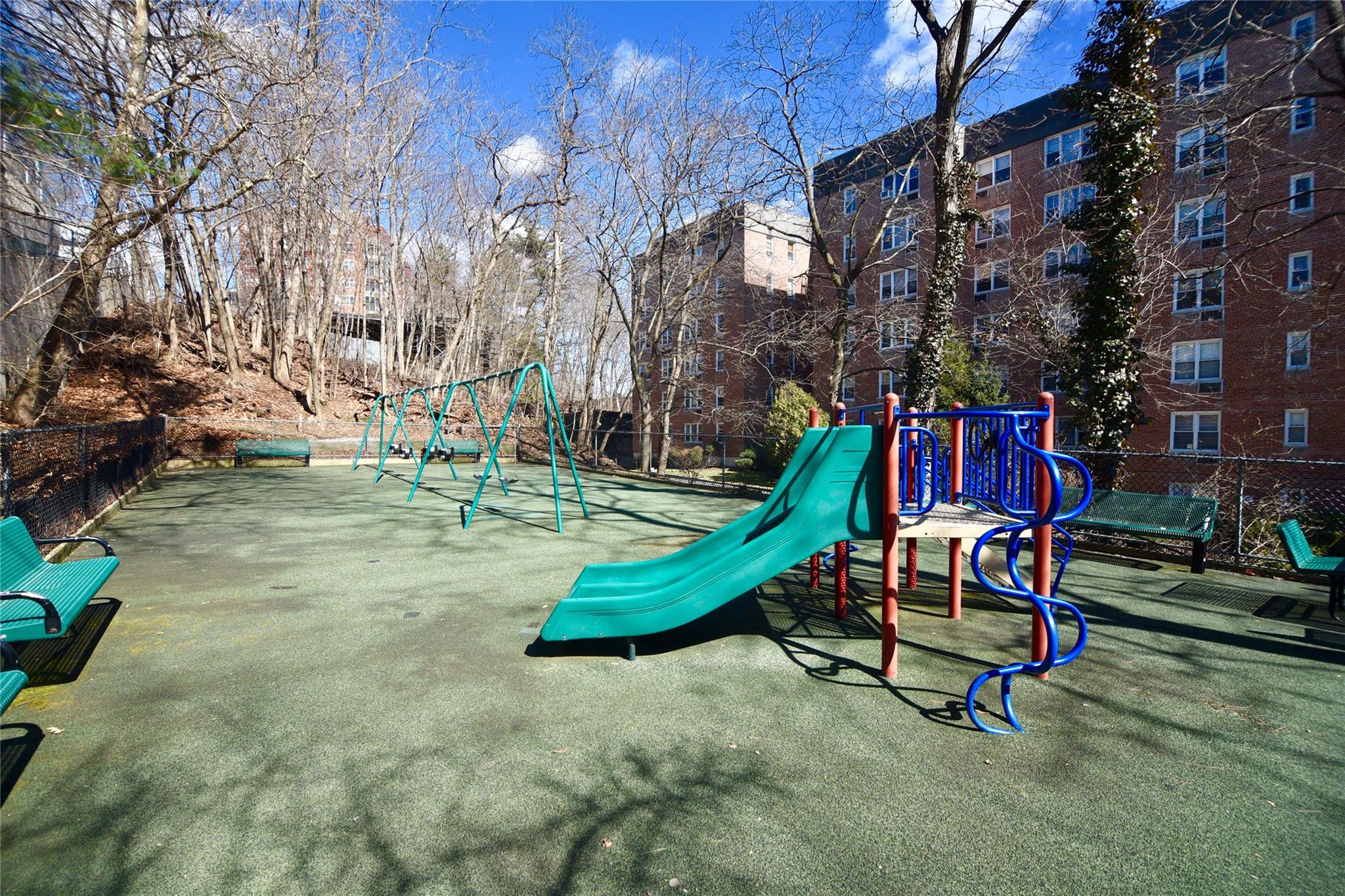 5 Sadore Lane #7H, Yonkers, New York image 3