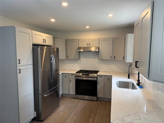 36 ORCHARD ST, NANUET, NY 10954 - Image b8e7bfe50f02f344ff969ce9847b9714/215781122
