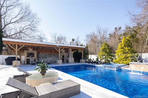 Apartment For Sale - 56861 Private Rd B (main)<br/> Southold, NY 11971