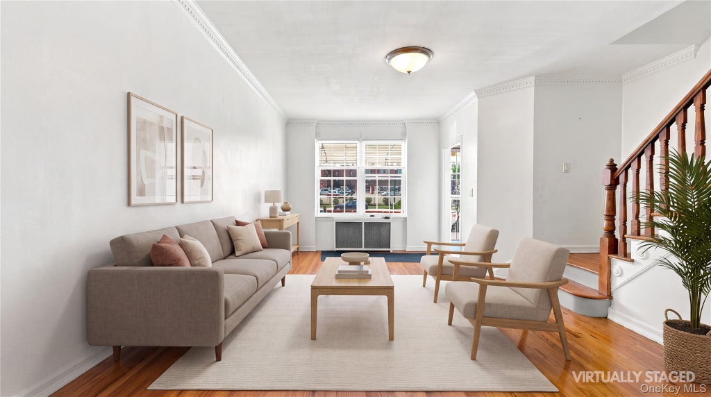 Photo of 7351 Utopia Parkway, Fresh Meadows, NY 11366 (MLS # 1049895)