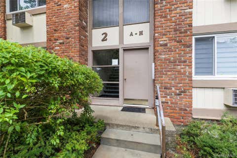 Photo of 2 Woods End Circle #E, Peekskill, NY 10566 (MLS # 980007)