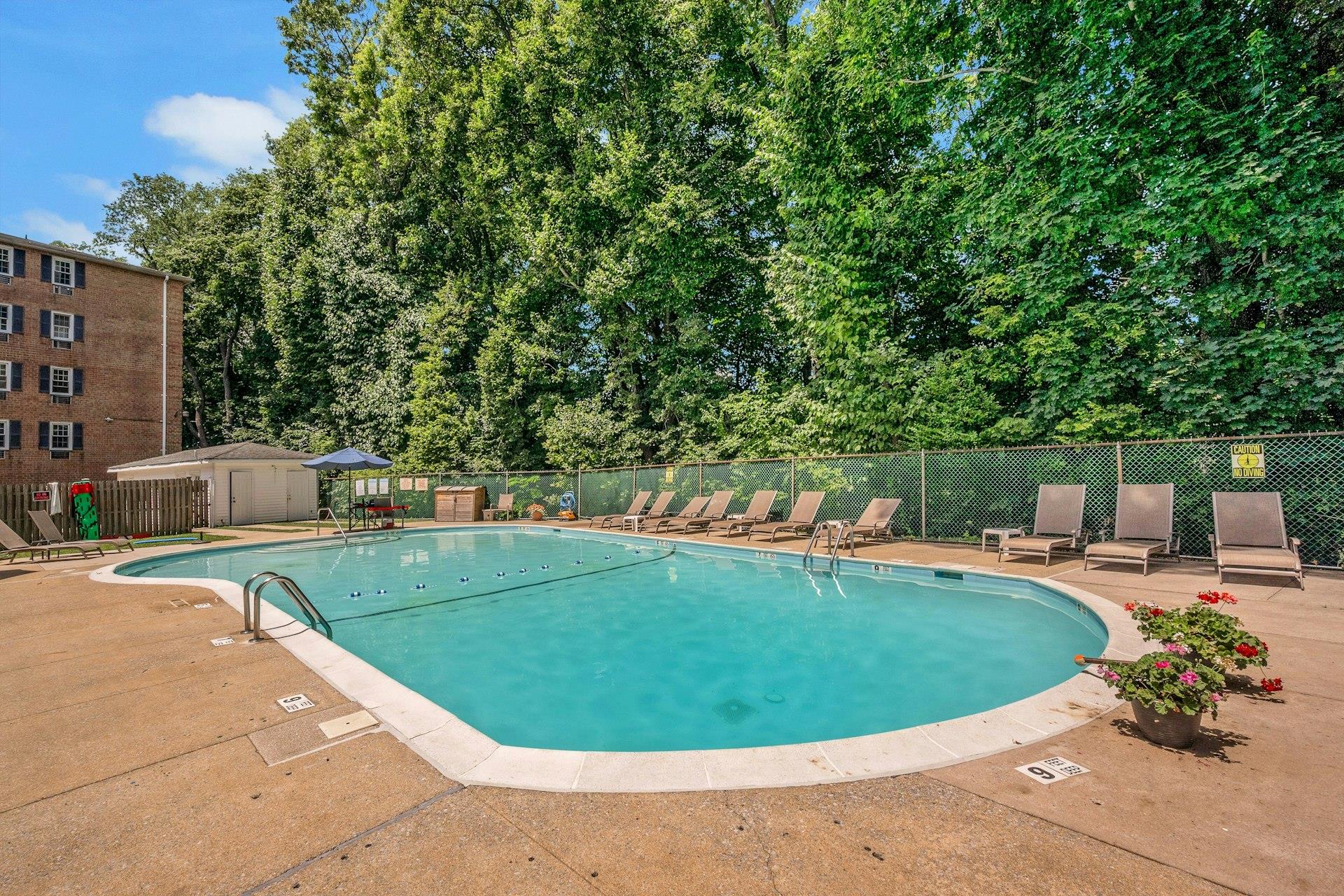 Tuckahoe, New York 10709, United States, 2 Bedrooms Bedrooms, ,2 BathroomsBathrooms,Residential,Active,170345