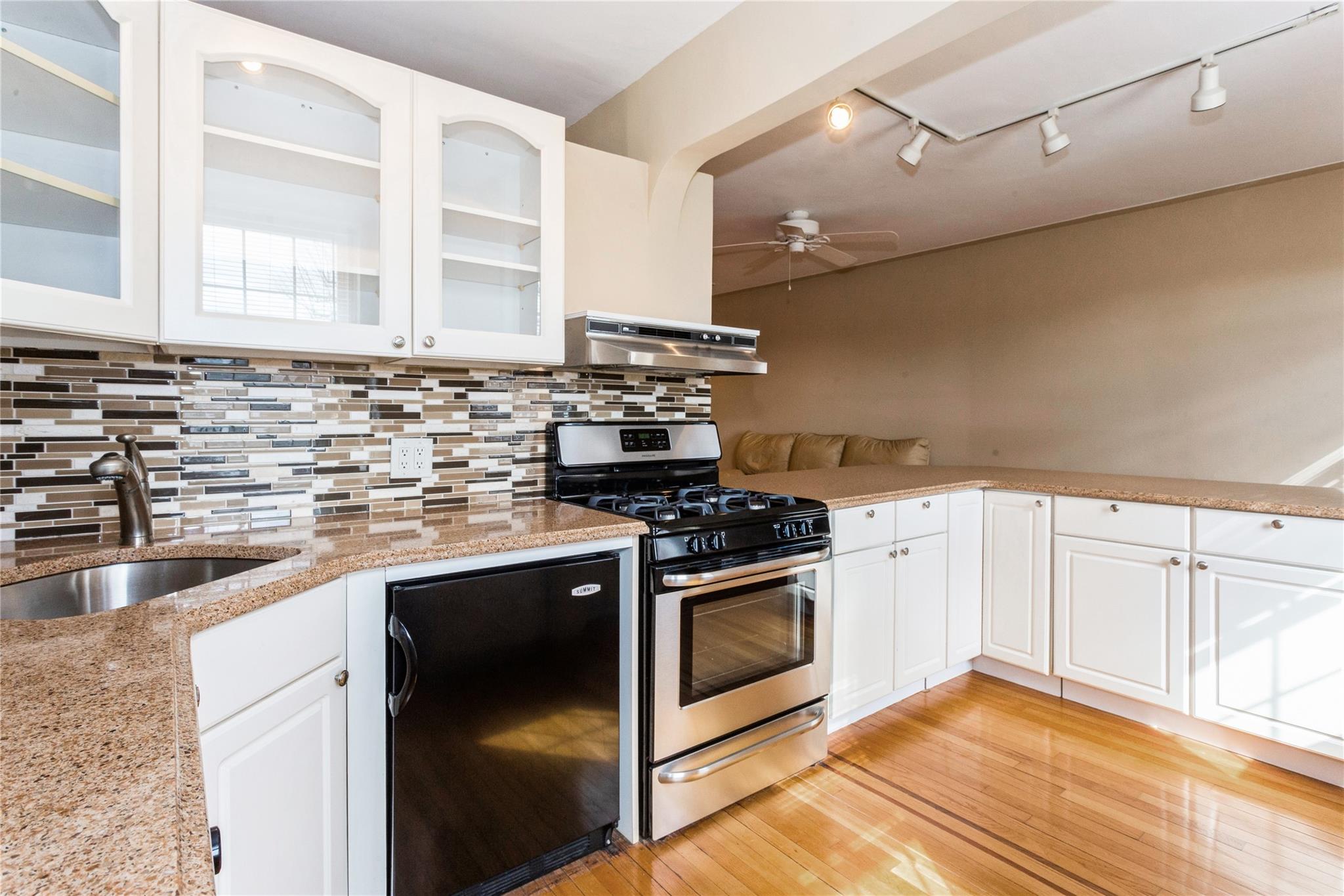 108 S Village Avenue #3D, Rockville Centre, Florida image 8