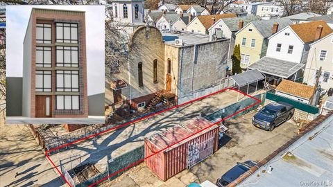 Photo of 104-33 Atlantic Avenue, Richmond Hill, NY 11418 (MLS # 971254)