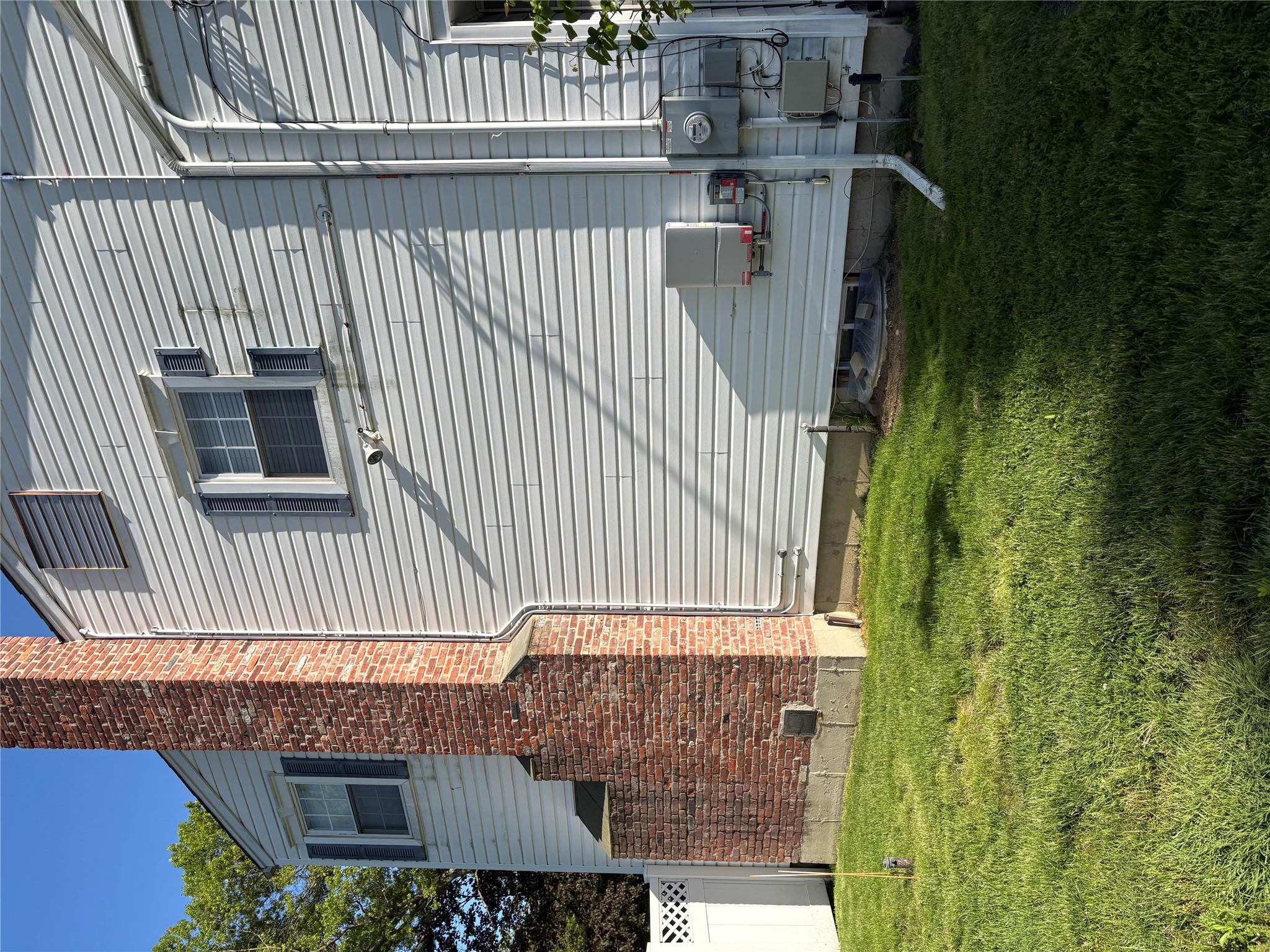 2337 Sycamore Avenue, Ronkonkoma, New York image 36