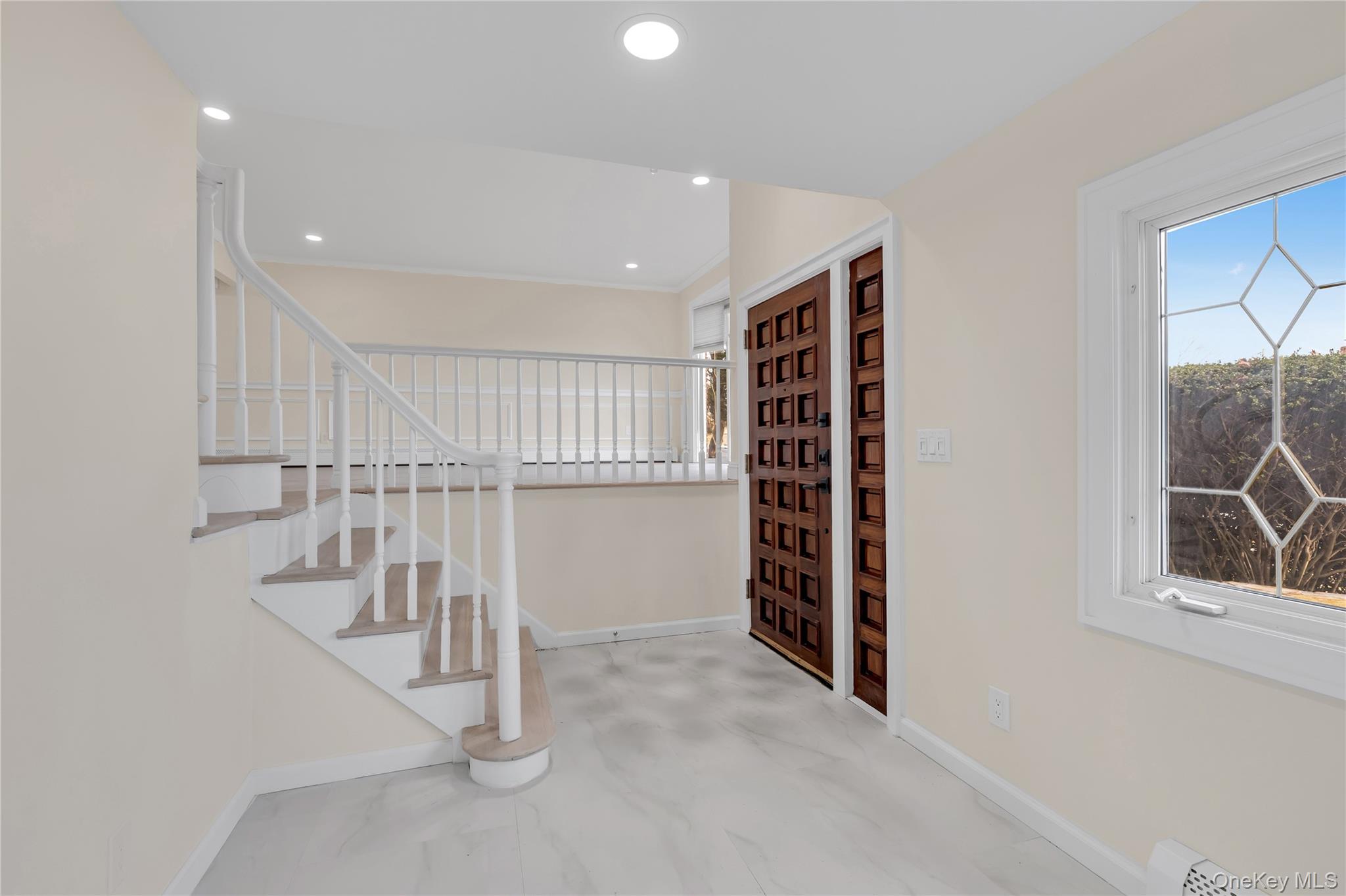 1554 Holiday Park Drive