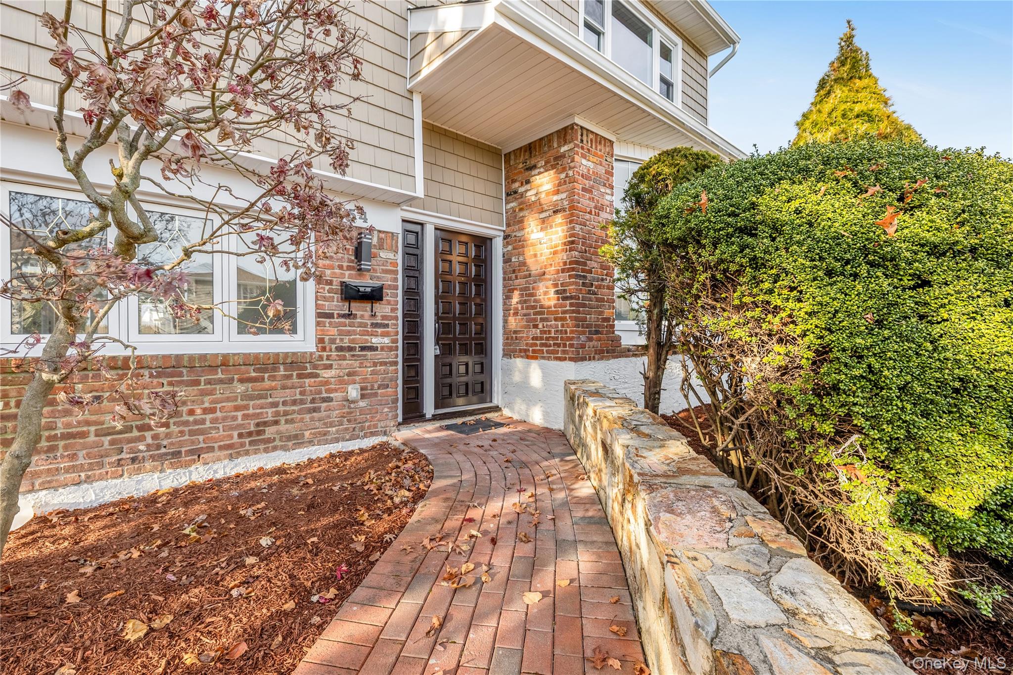 1554 Holiday Park Drive