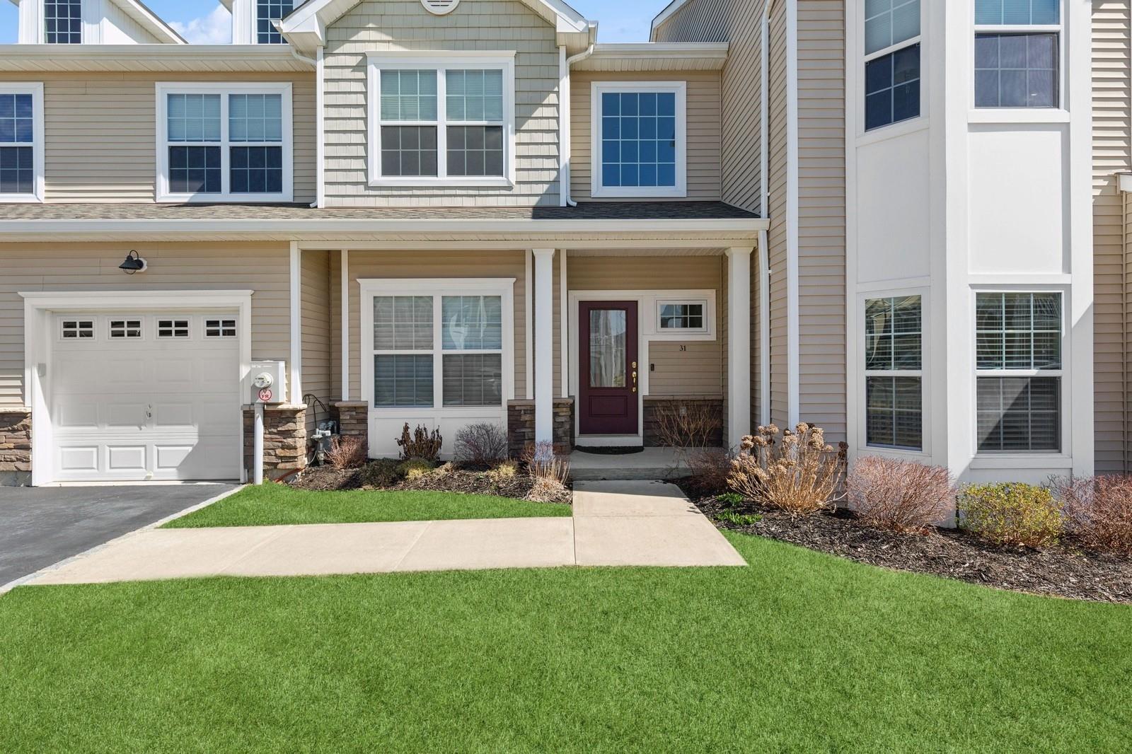 31 Avery Way, Blue Point, New York image 35