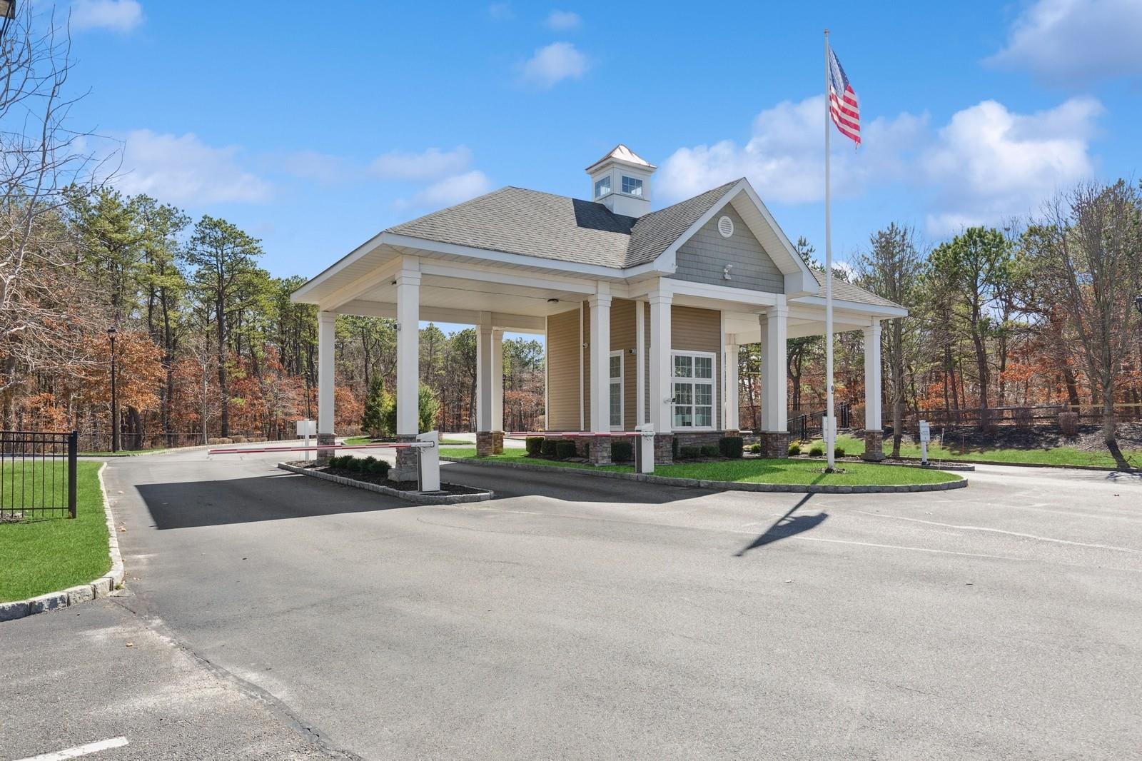 31 Avery Way, Blue Point, New York image 38