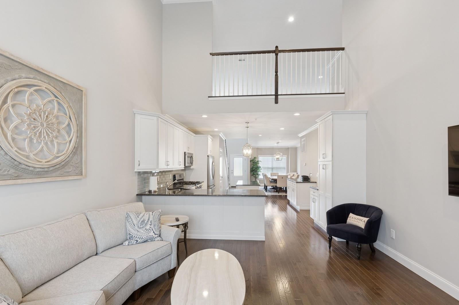 31 Avery Way, Blue Point, New York image 13