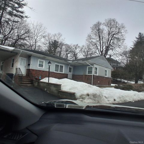 Homes For Sale - 18 York Avenue Ave<br/> Sullivan County, Highland Falls, NY 12701