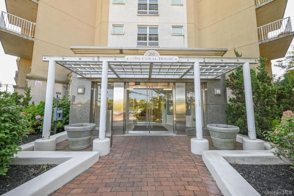 Photo of 260 Beach 81st Street #3A, Rockaway Beach, NY 11693 (MLS # 967382)