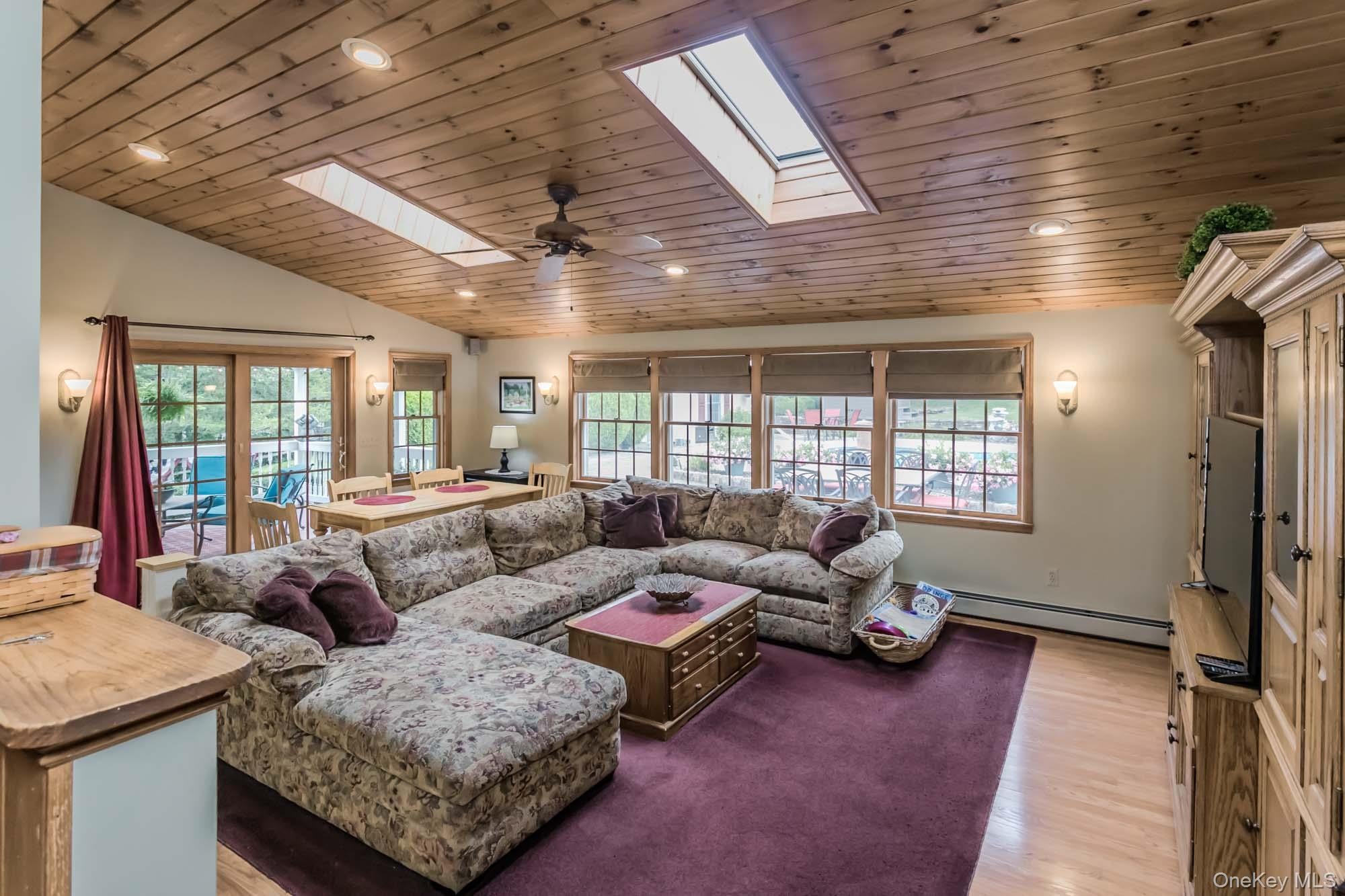 1 Cedar Hill Drive