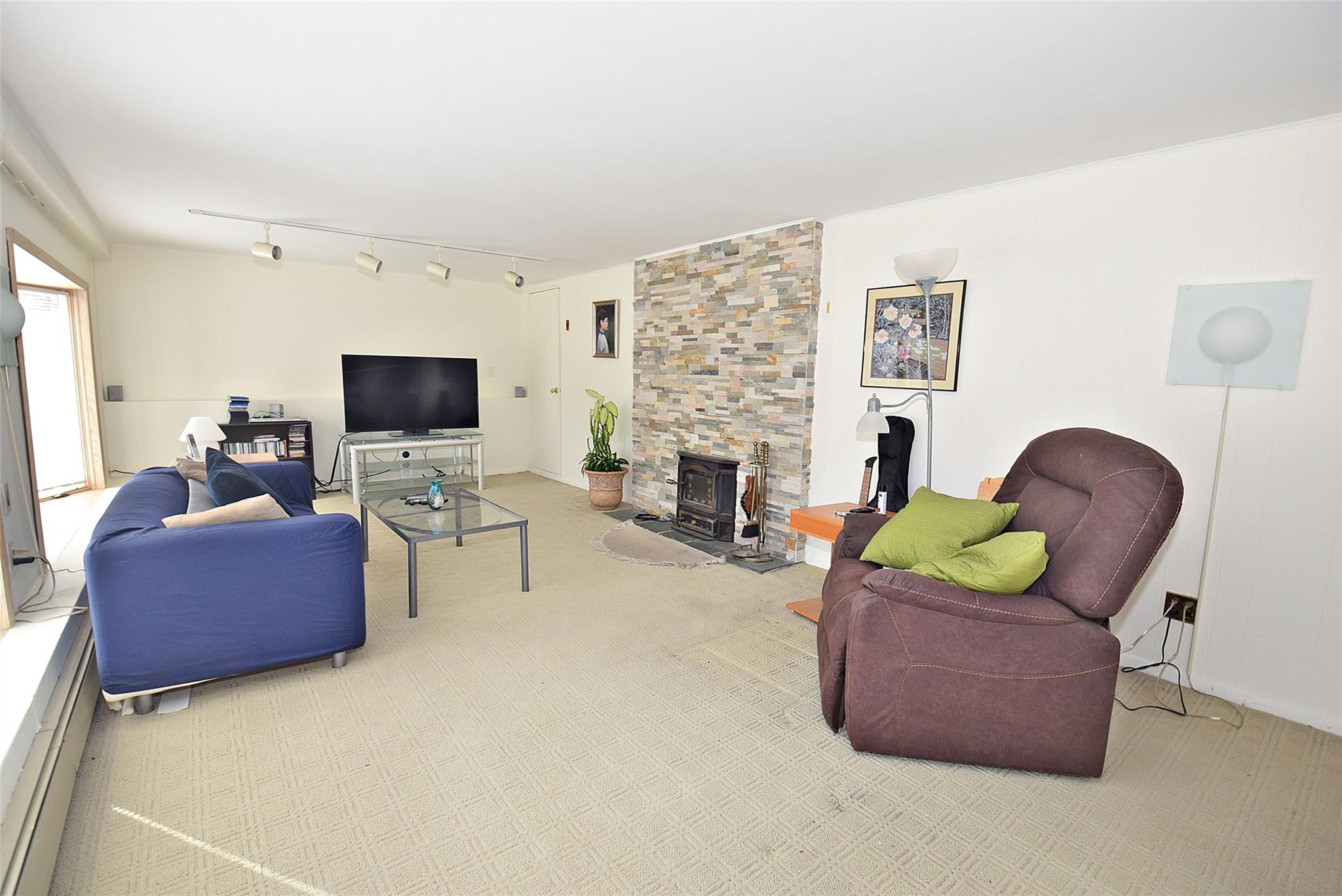 6 Gary Road, Syosset, New York image 28