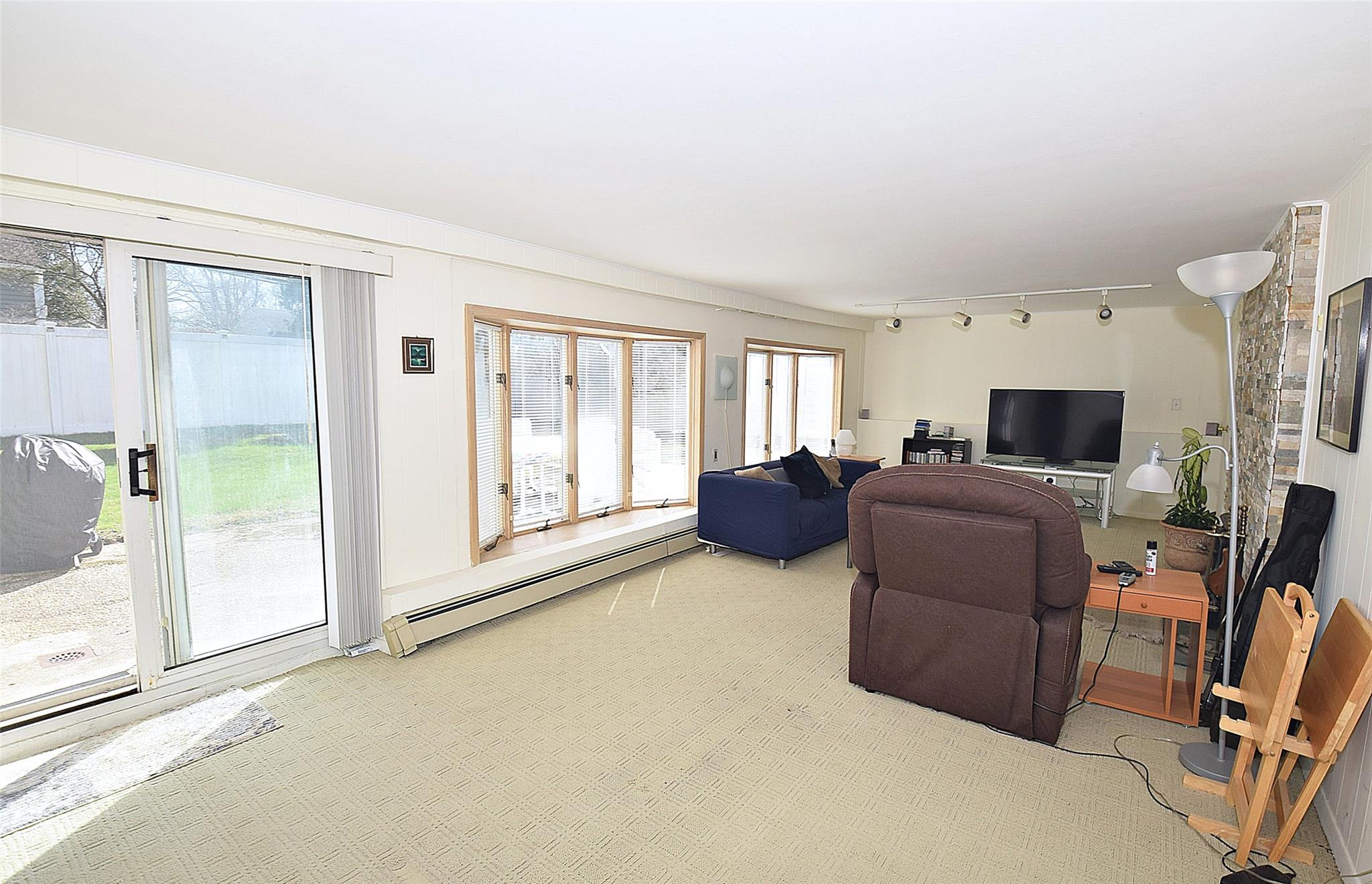 6 Gary Road, Syosset, New York image 27