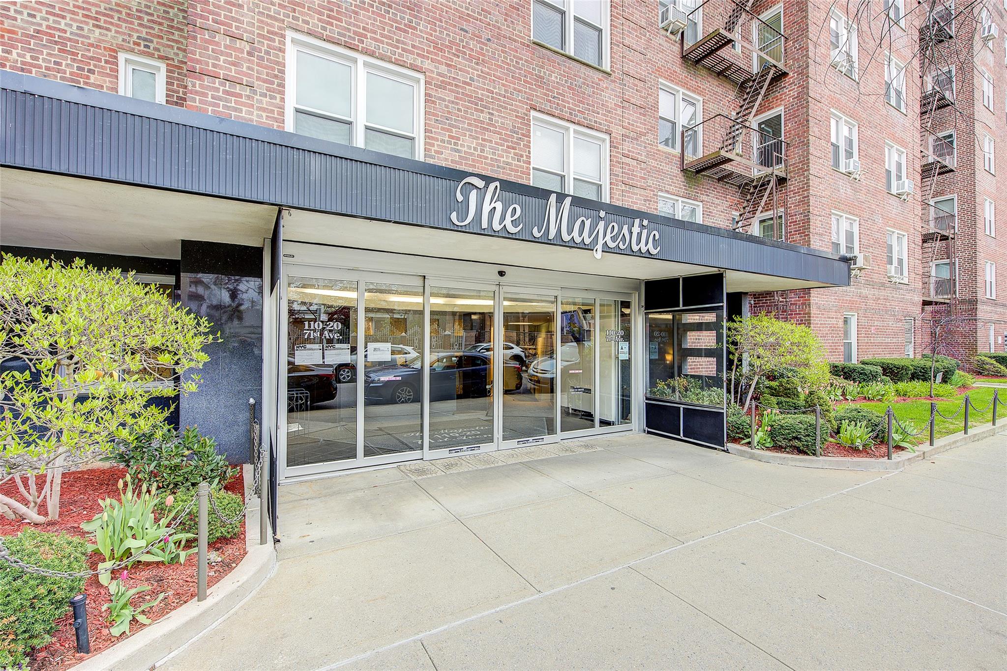 Property for Sale at 71st Avenue 606, Forest Hills, Queens, NY - Bedrooms: 1 
Bathrooms: 1 
Rooms: 4  - $385,000
