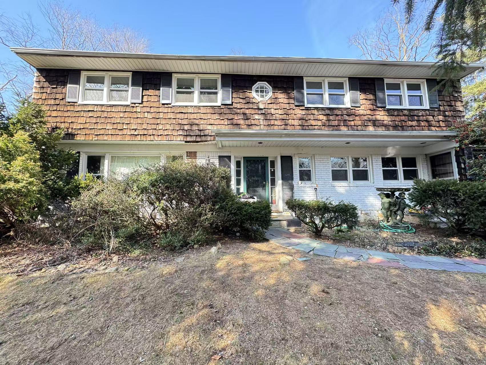 499 Stonytown Road, Manhasset, New York image 1