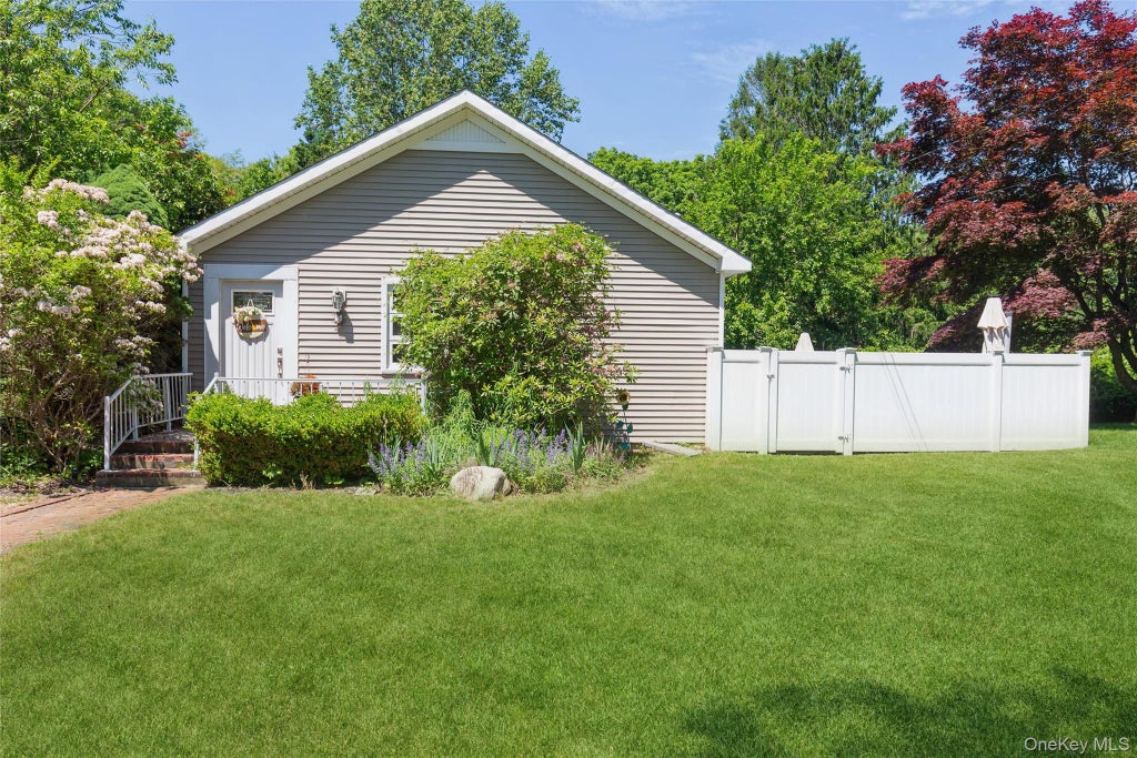 Photo of 5 Olive st Street, Rocky Point, NY 11778 (MLS # 1007598)