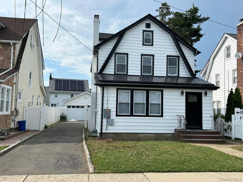 Photo of 109 Leverich Street, Hempstead, NY 11550 (MLS # 1012666)