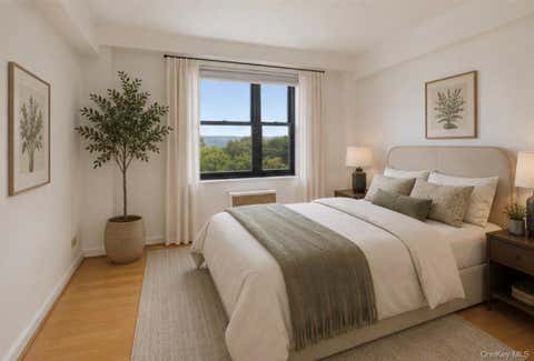 Homes For Sale - 3103 Fairfield Avenue #10A<br/> Bronx, NY 10463