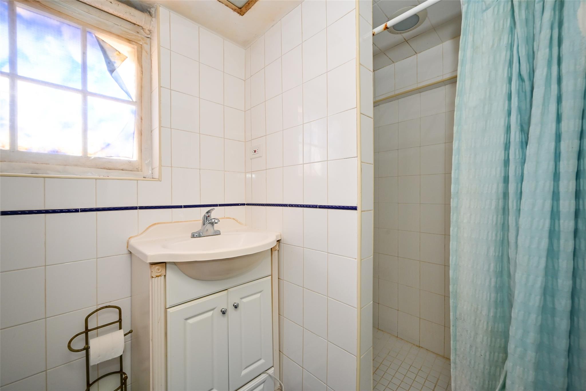 84-54 85 Avenue, Woodhaven, New York image 21